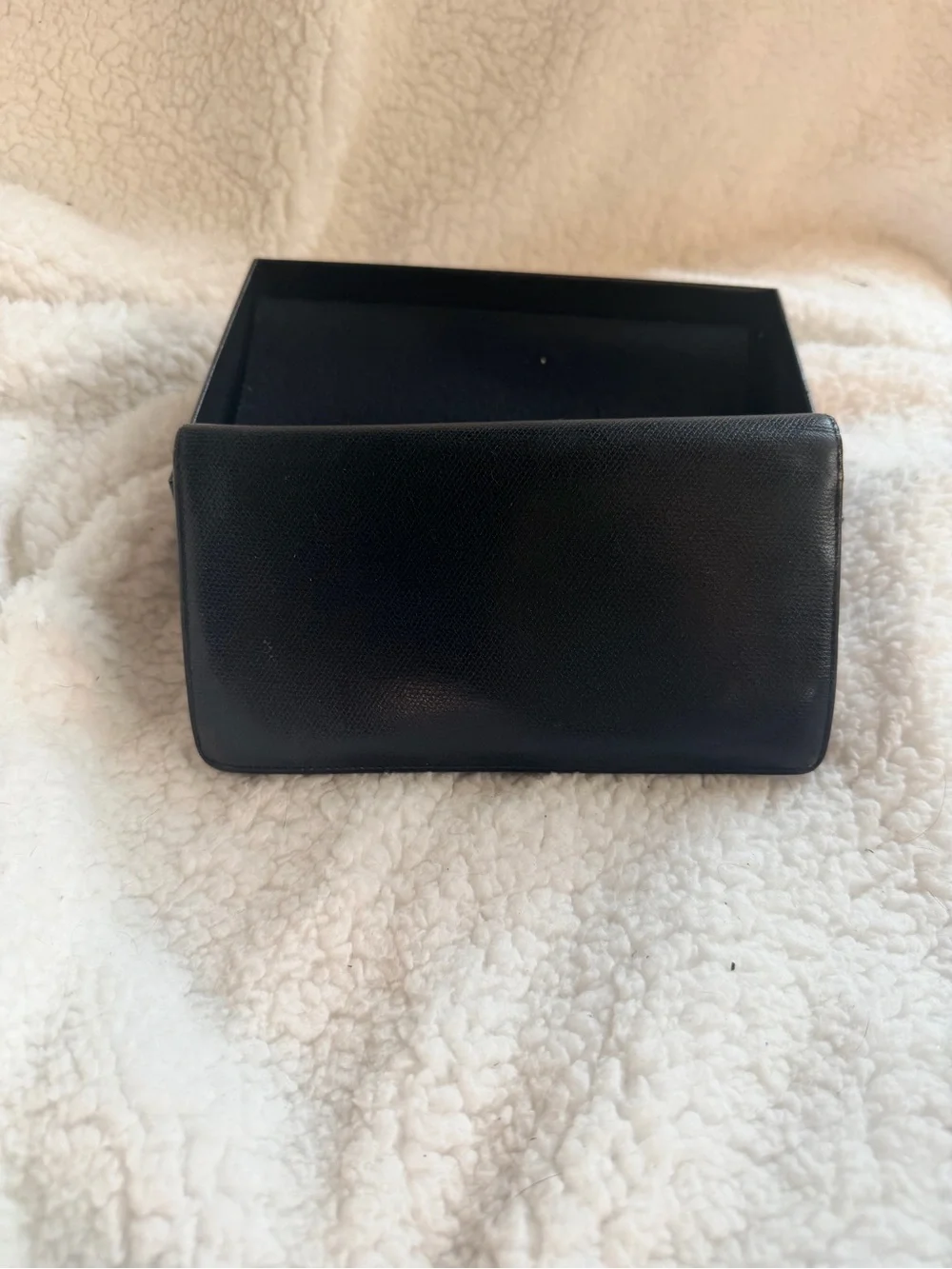 CHANEL sleek long